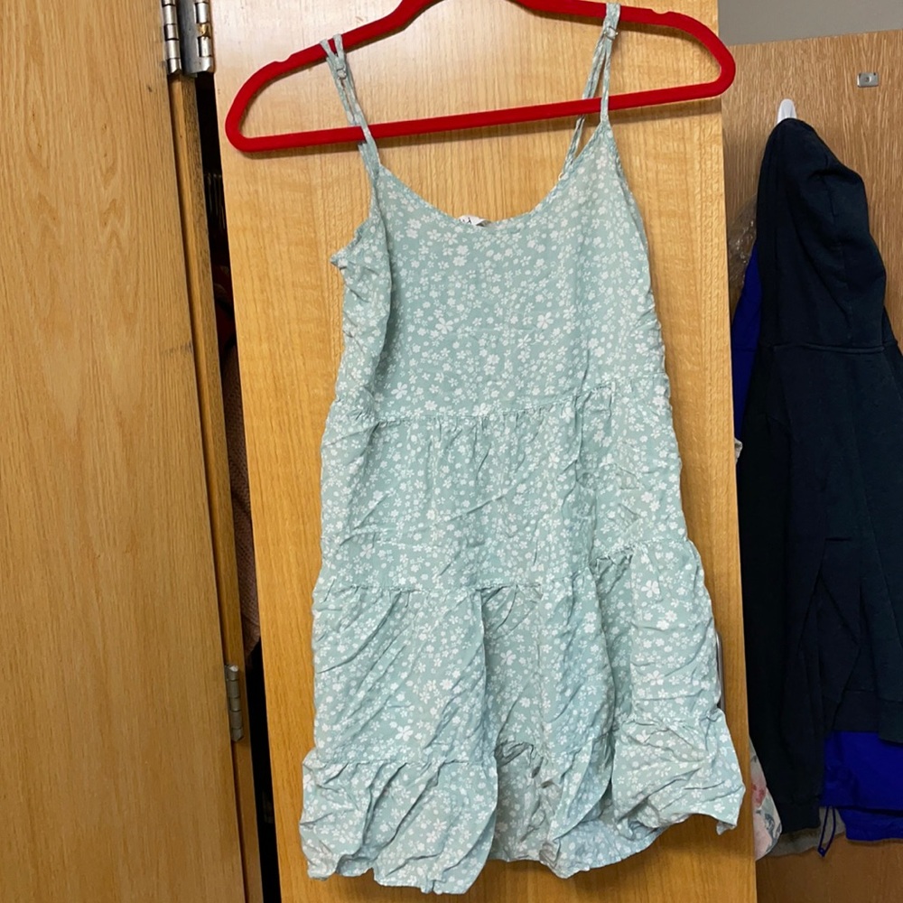Ally sun dress, size 6, light green with white floral pattern
